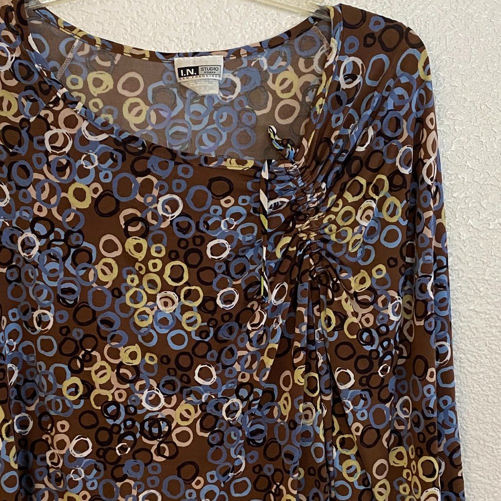 I.N. STUDIO Asymmetrical Rouched Neckline Top - Picture 4 of 9